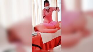 真实女子SPA按摩偷拍良家小少妇被看光